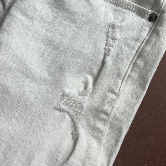 Express Jeans - Picture 2 of 4